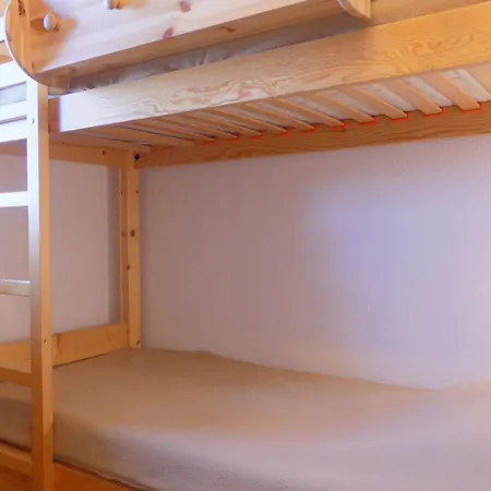 Apartment 2* Meribel, Sud, Skis Aux Pieds, Animaux Acceptes - Fr-1-182-98